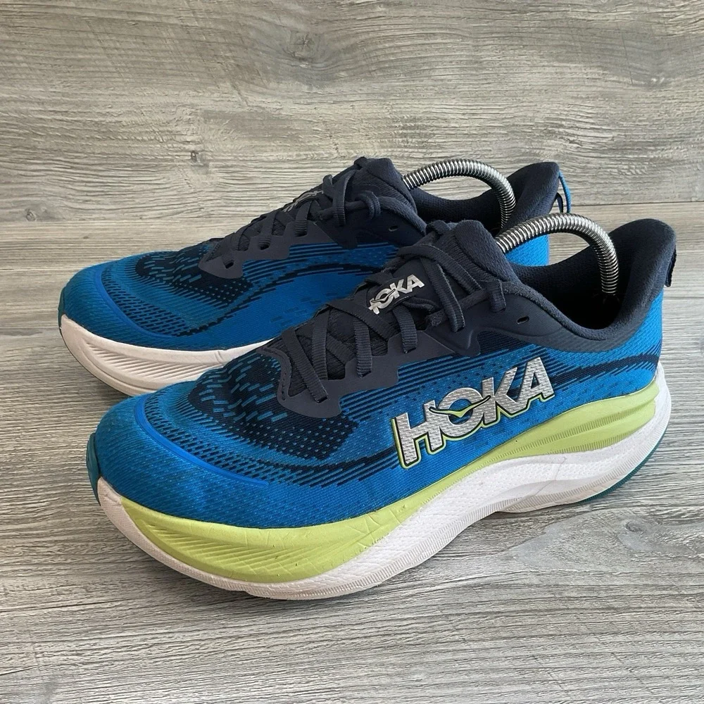 HOKA Skyflow Men's Size 9D Varsity Navy Electric Cobalt Blue Shoes 1155111-VVY